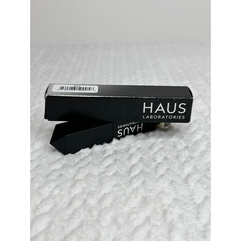 HAUS labs Lady Gaga Glam attack eyeshadow (biker)